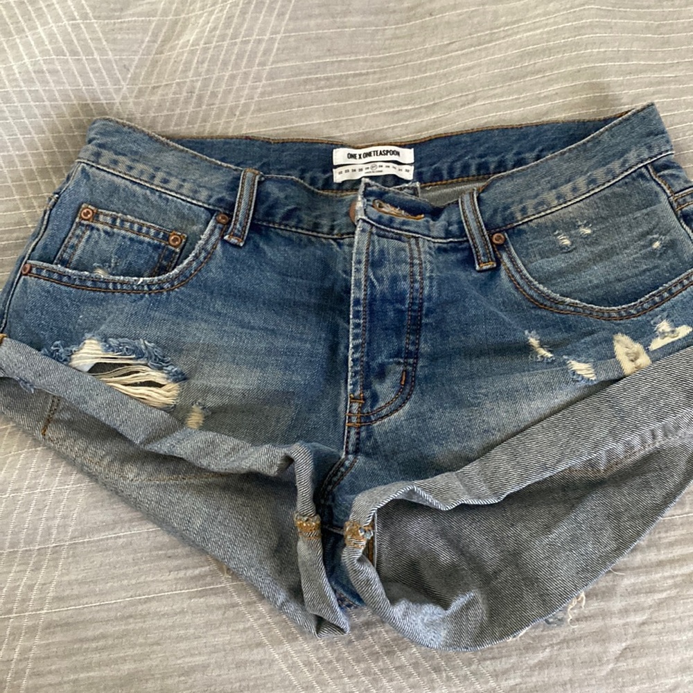 OnexOneTeaspoon Blue Jean Shorts - Size 27